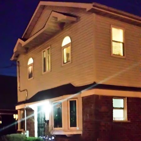 Jfk Bed And Breakfast Guesthouse Ню Йорк Екстериор снимка