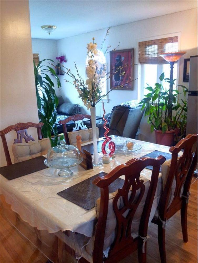 Jfk Bed And Breakfast Guesthouse Ню Йорк Екстериор снимка